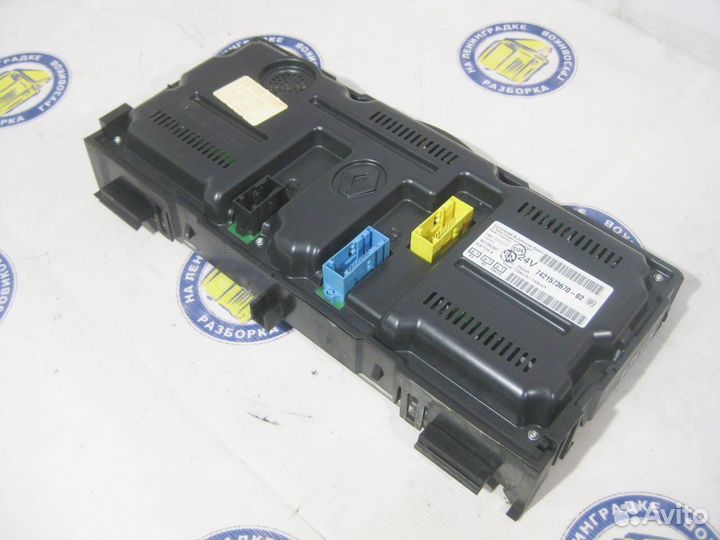 Панель приборов 7421573670 renault trucks, Premium