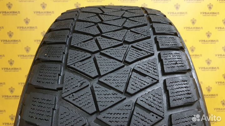 Bridgestone Blizzak DM-V2 265/45 R21 104