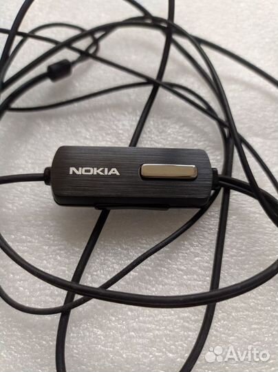 Проводная гарнитура Nokia (новая,оригинал) jack3.5