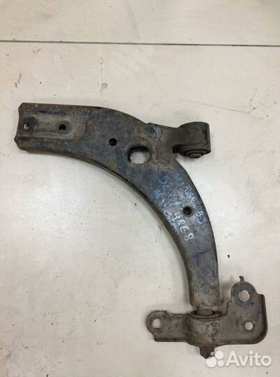 Рычаг подвески передний правый Kia Spectra