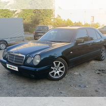 Mercedes-Benz E-класс 2.2 MT, 1997, 315 842 км, с пробегом, цена 200 000 руб.