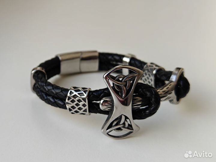 Кожаный мужской браслет