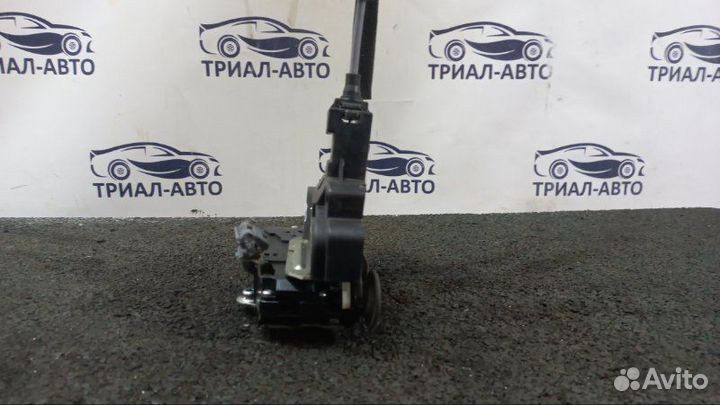 Замок двери задний правый Chevrolet Captiva Z22D1