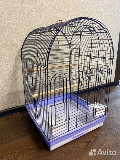 Клетка для птиц. Большая и средняя
