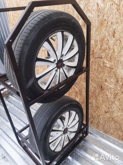 Стеллаж для хранения колес