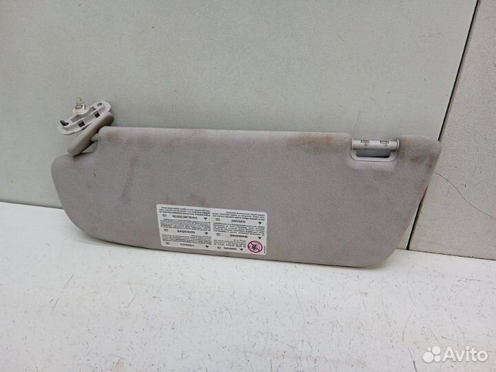 Козырек солнцезащитный правый Mercedes-Benz