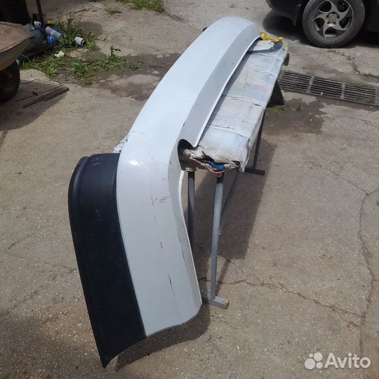 Бампер opel astra оригинальный