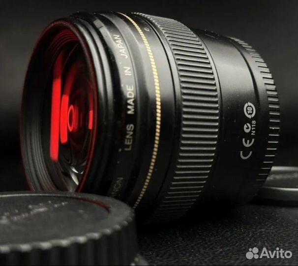 Объектив Canon 85 mm с диафрагмой 1.8 без торга