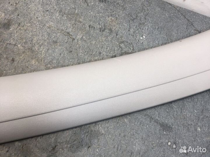 Лев обшивка стойки Fusion