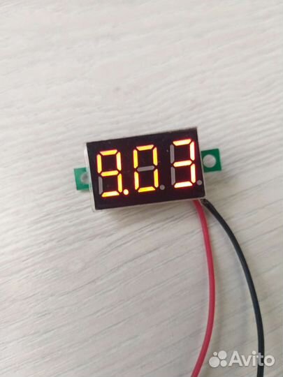 Цифровой вольтметр от 1 до 36