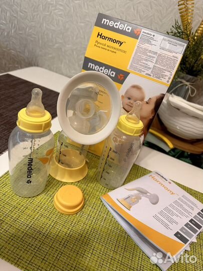 Молокоотсос medela ручной