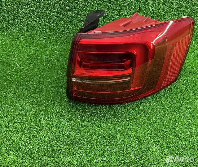 Фонарь правый Джетта 14-19 LED