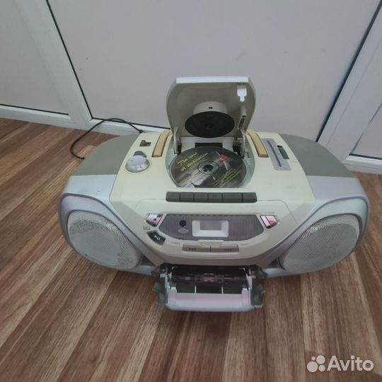 Музыкальный центр philips бумбокс