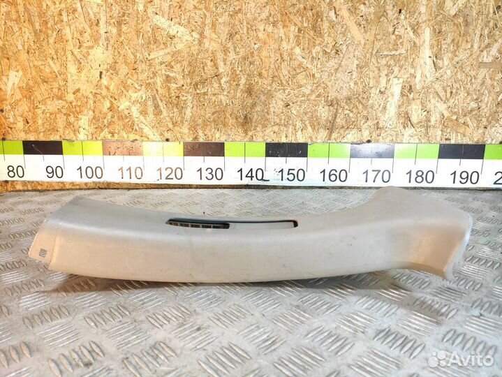 Обшивка стойки правая Nissan Almera Classic