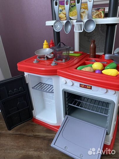 Кухня для девочки Red Box
