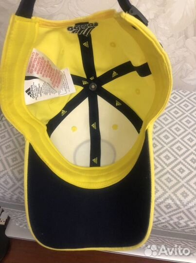 Новая кепка adidas