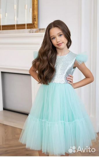 Платье нарядное для девочки