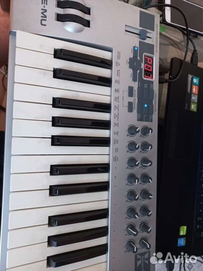 Миди клавиатура E-mu xBoard 25