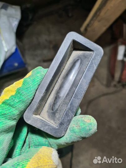 Кнопка открывания багажника Ford Focus 2 kkda 2008