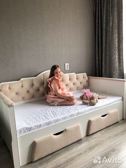 Детская кровать с каретной стяжкой