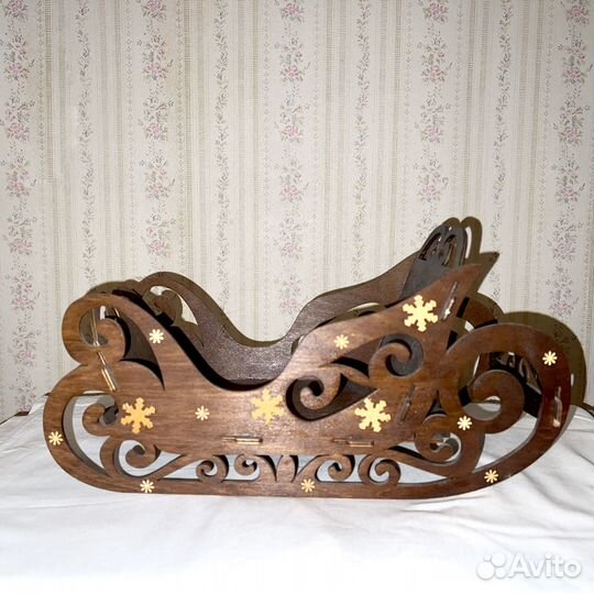 Новогодний декор «Саночки»