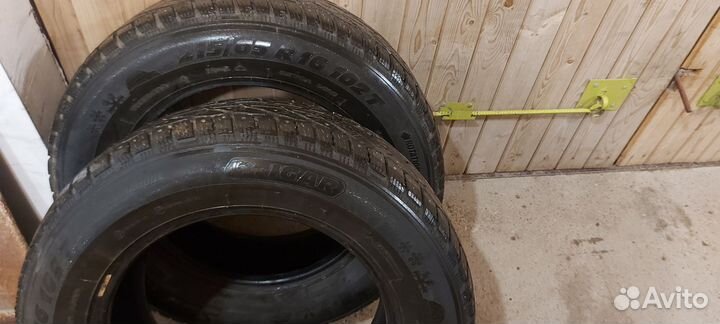 Tigar SUV Ice 215/65 R16