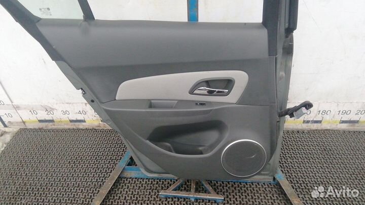 Chevrolet cruze Дверь задняя левая правая