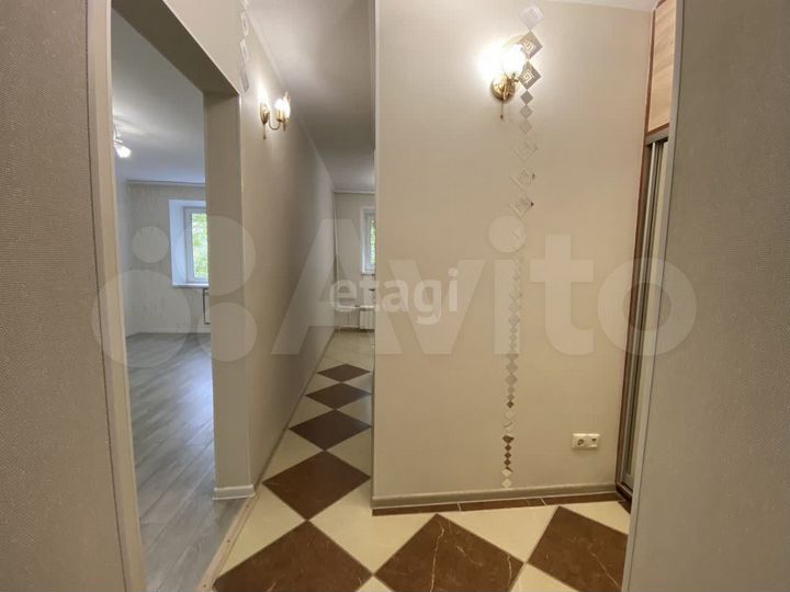 1-к. квартира, 30,5 м², 2/5 эт.