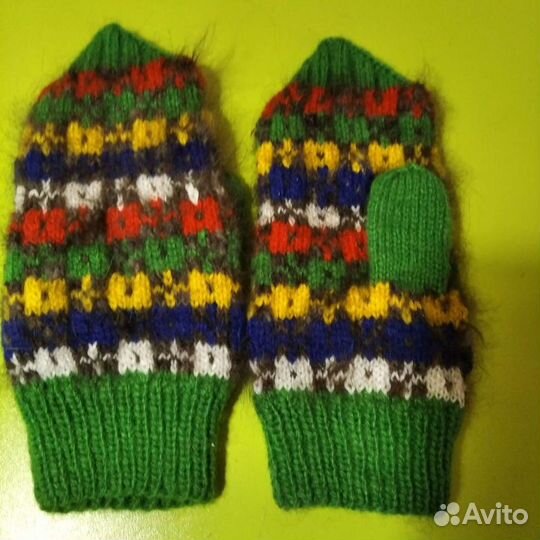 Варежки с пухом