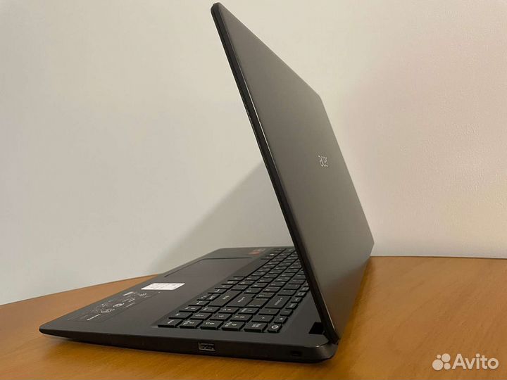 Ryzen 5 2500U 8gb SSD+HDD video 2gb