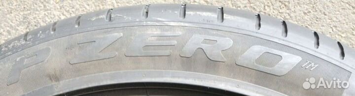 Pirelli P Zero PZ4 245/45 R19