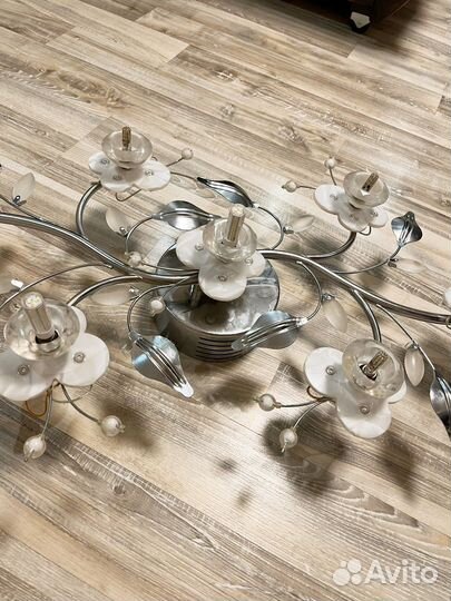 Люстра потолочная