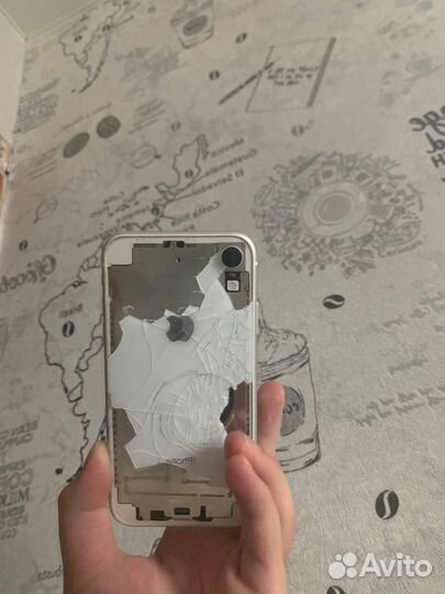 iPhone Xr, 64 ГБ