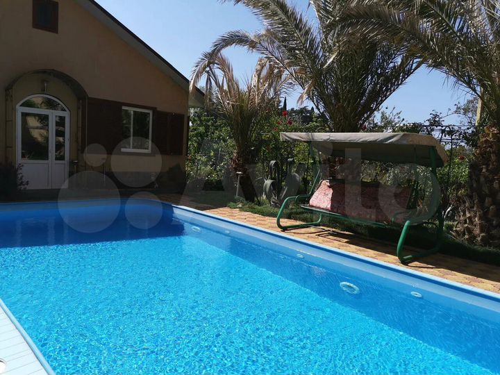 Дом 100 м² на участке 2 сот.