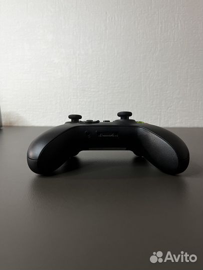 Геймпад Xbox One