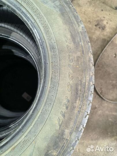 Pirelli Chrono 235/65 R17