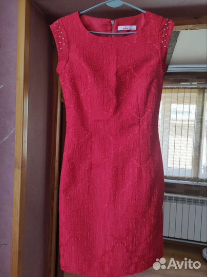 Платье Zolla xs