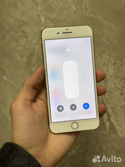 iPhone 8 Plus, 64 ГБ