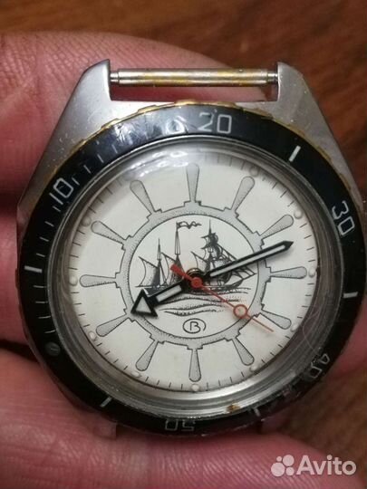 Часы восток амфибия 200м