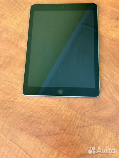 iPad (6-го поколения) 128GB LTE 4g