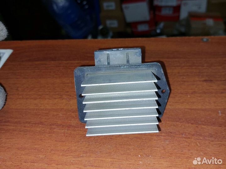 Лифан Солано Резистор печки B3745180C1