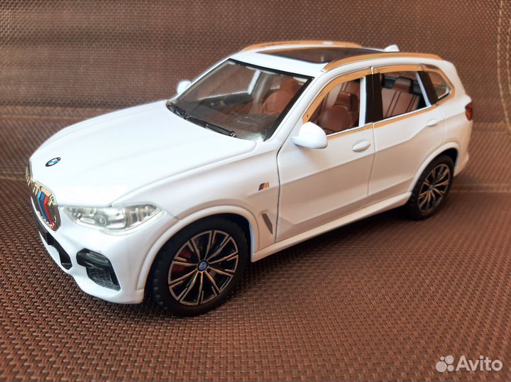 Модель авто BMW X5