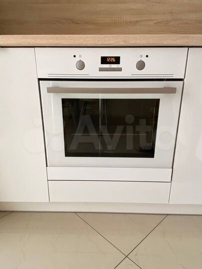 2-к. квартира, 62 м², 17/17 эт.