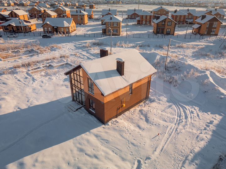 Дом 143 м² на участке 7 сот.