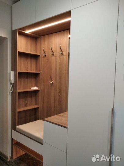 Шкаф в прихожую