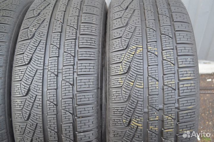 Pirelli Winter Sottozero 240 Serie II 245/45 R18 100V