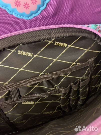 Рюкзак для девочки в школу