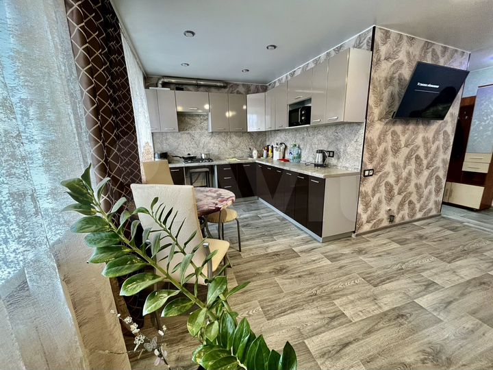 2-к. квартира, 58 м², 3/4 эт.