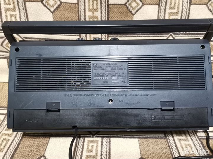 Магнитофон