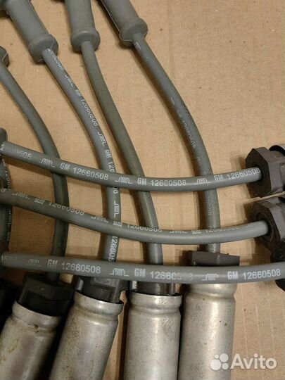 Высоковольтные провода на Escalade-Tahoe 6.2